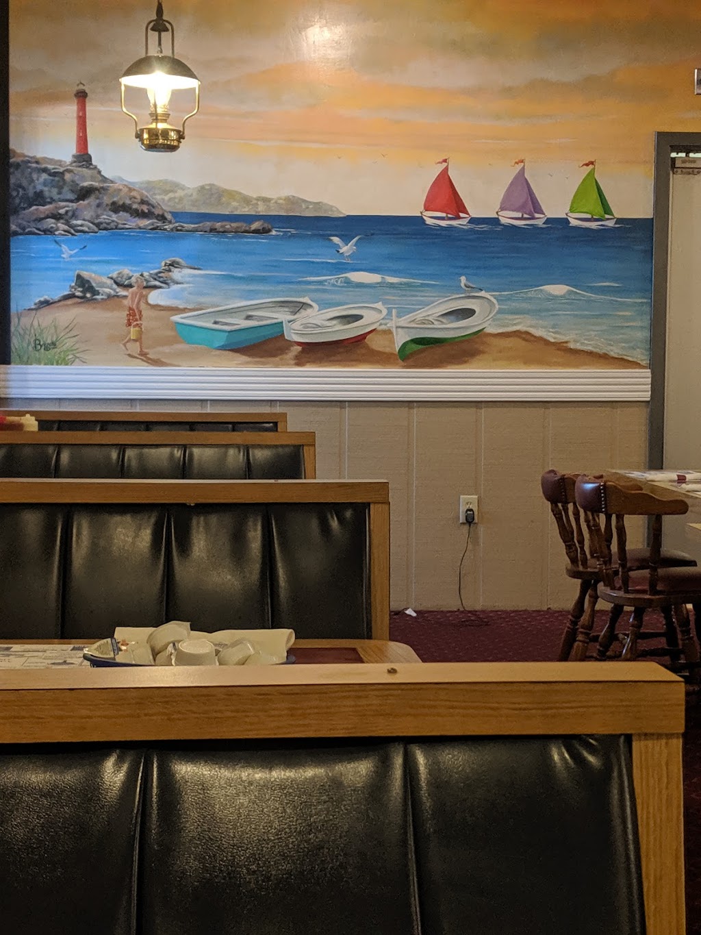 Mayflower Seafood Restaurant | 2200 N Fayetteville St, Asheboro, NC 27203, USA | Phone: (336) 672-3474