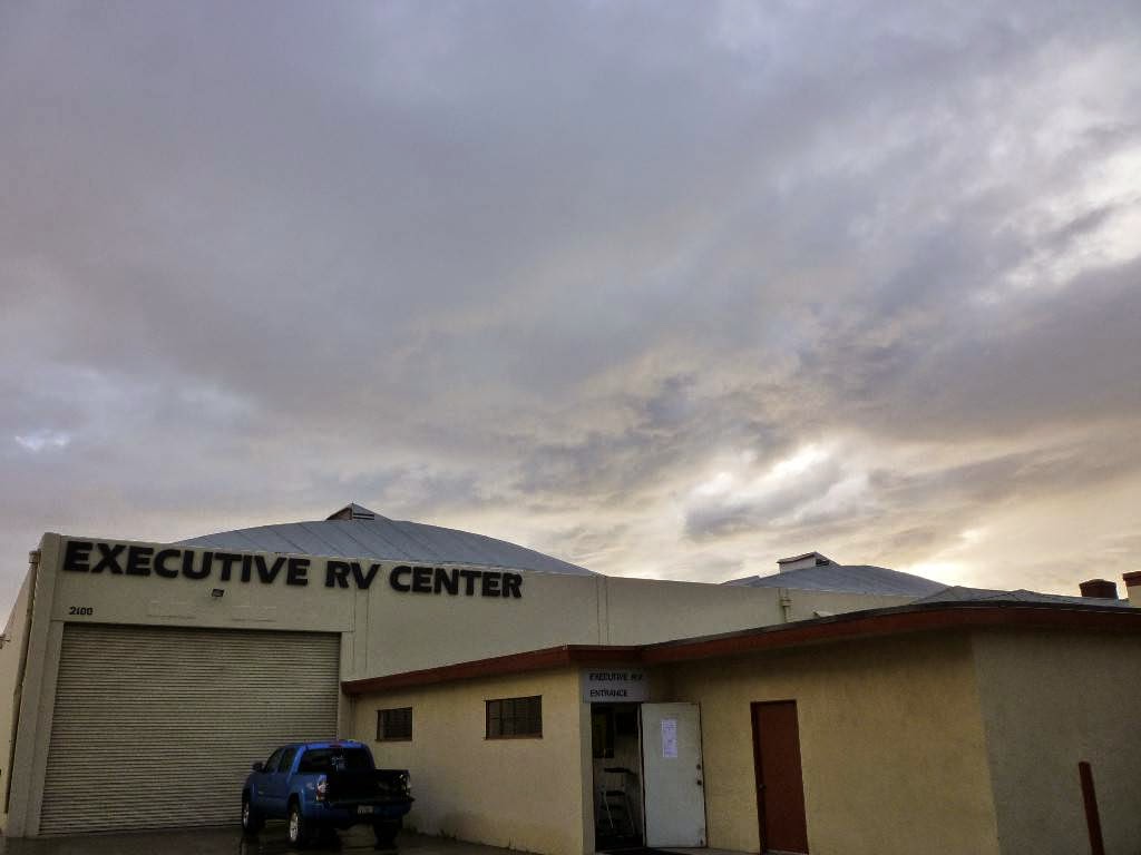 Executive R.V. Center - Vehicle & Boat Storage | 2100 E Orangethorpe Ave, Fullerton, CA 92831, USA | Phone: (714) 680-0295