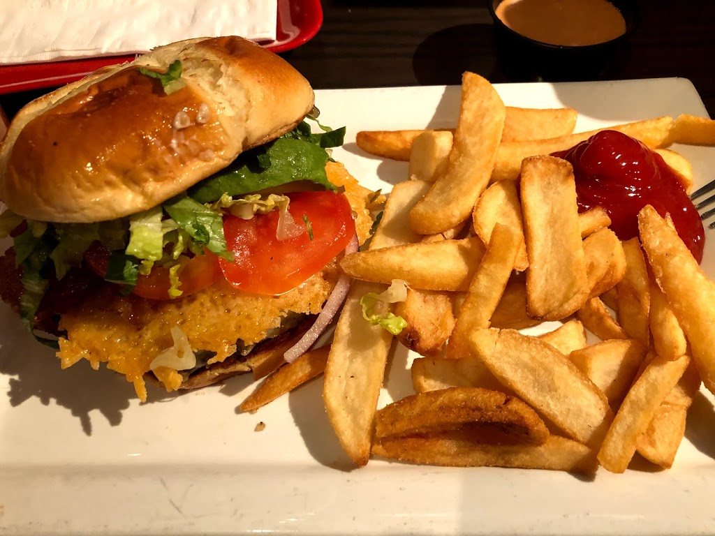 Red Robin Gourmet Burgers and Brews | 9990 E 13th St N, Wichita, KS 67206, USA | Phone: (316) 425-6300