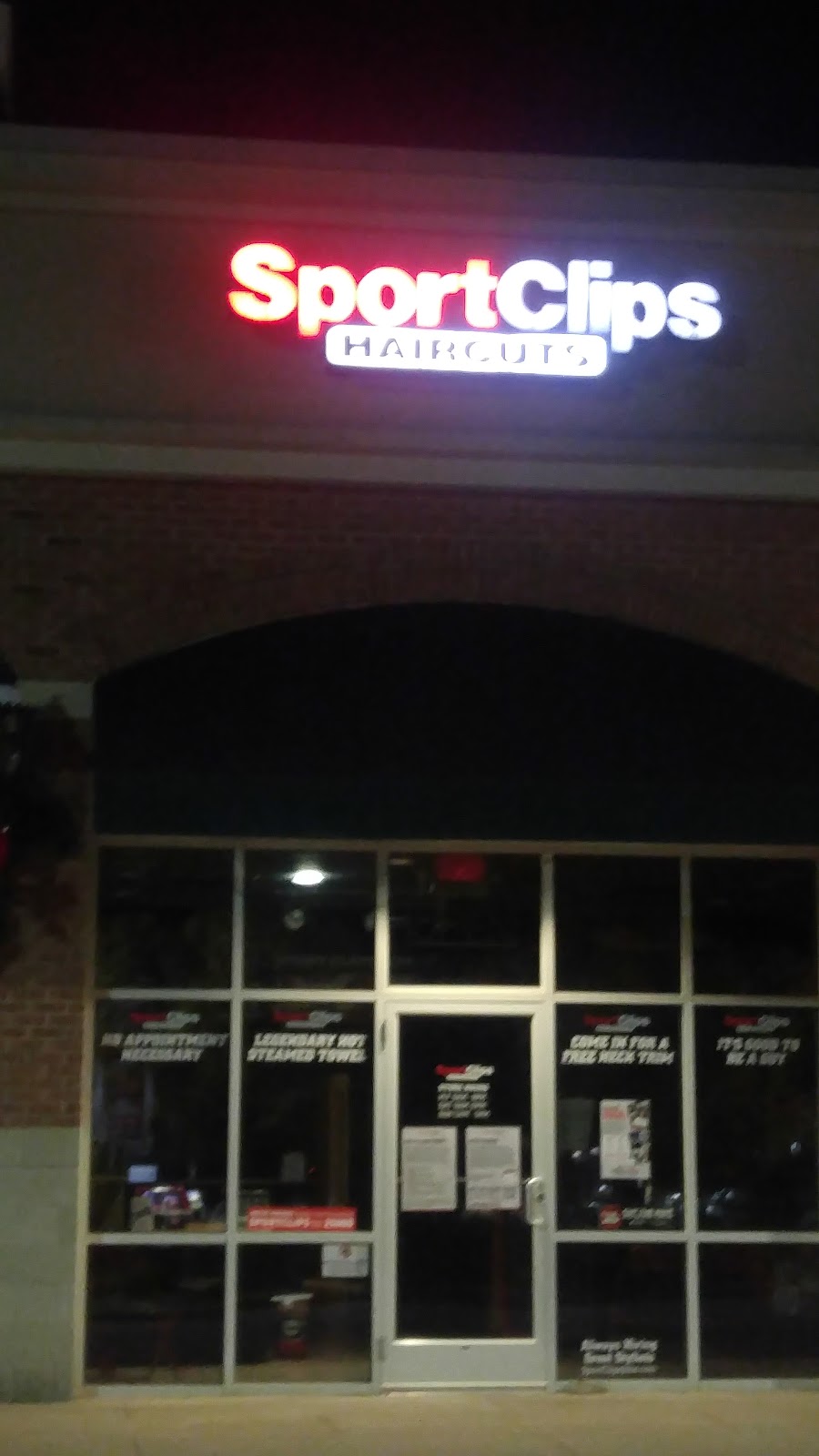 Sport Clips Haircuts of Mt. Juliet - The Paddocks | 300 Pleasant Grove Rd, Mt. Juliet, TN 37122, USA | Phone: (615) 758-4005