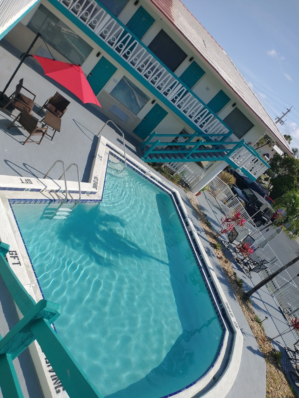 Honu Cove | 641 SE 20th Ave, Deerfield Beach, FL 33441, USA | Phone: (954) 271-1201