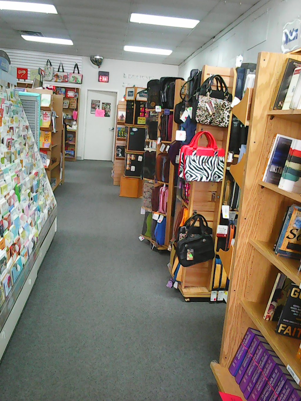 WFC Christian Books & Gifts | 14224 Smoketown Rd, Woodbridge, VA 22192, USA | Phone: (703) 910-4241