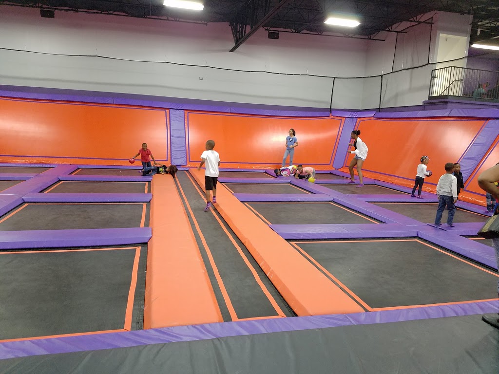 Altitude Trampoline Park Cedar Hill | 112 W Belt Line Rd #2, Cedar Hill, TX 75104, USA | Phone: (469) 272-5867