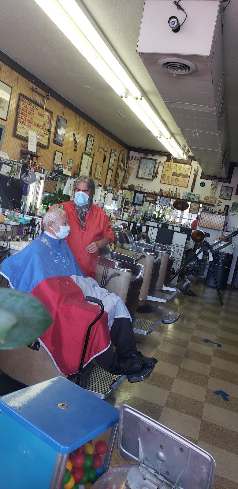 Casa View Barber Shop | 10338 Ferguson Rd, Dallas, TX 75228, USA | Phone: (214) 327-9629