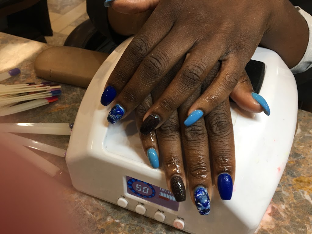 Luxury nails Spa | 109 Volvo Pkwy #10, Chesapeake, VA 23320, USA | Phone: (757) 548-8840