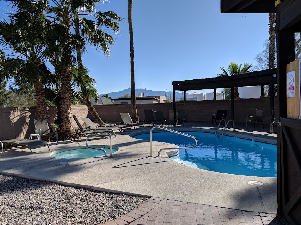 Cactus Country RV Resort | 10195 S Houghton Rd, Tucson, AZ 85747, USA | Phone: (520) 574-3000