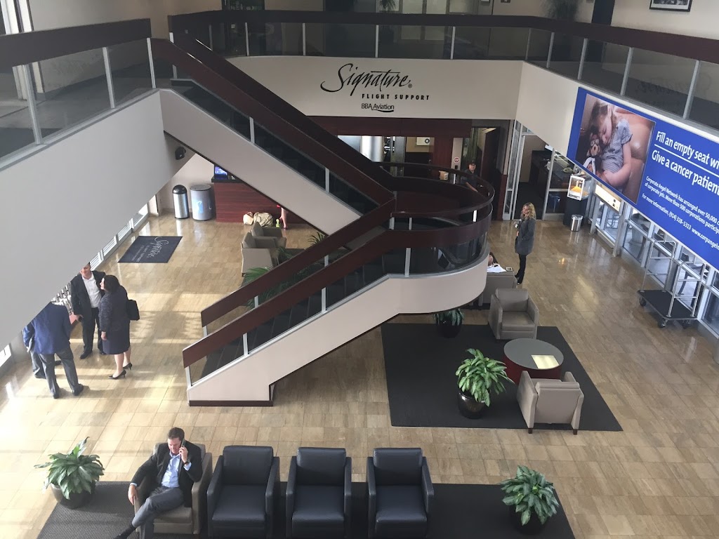 Signature Flight Support DAL - Dallas Love Field Terminal 1 | 8001 Lemmon Ave, Dallas, TX 75209, USA | Phone: (214) 956-1000