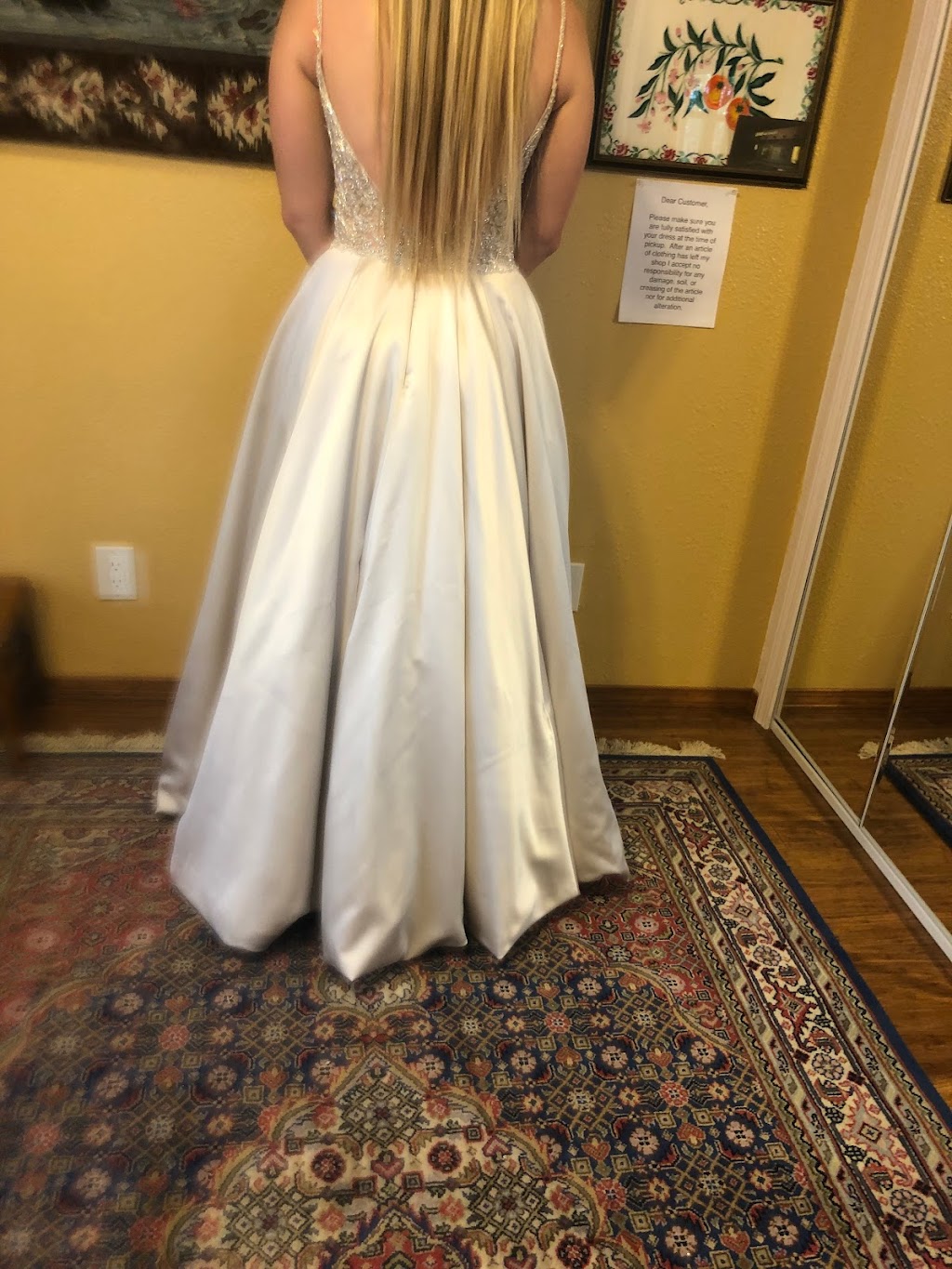 Seams & Sew On: Bridal Alterations (by appointment only) | 12801 Blevin Ct NE, Albuquerque, NM 87112, USA | Phone: (505) 293-0775