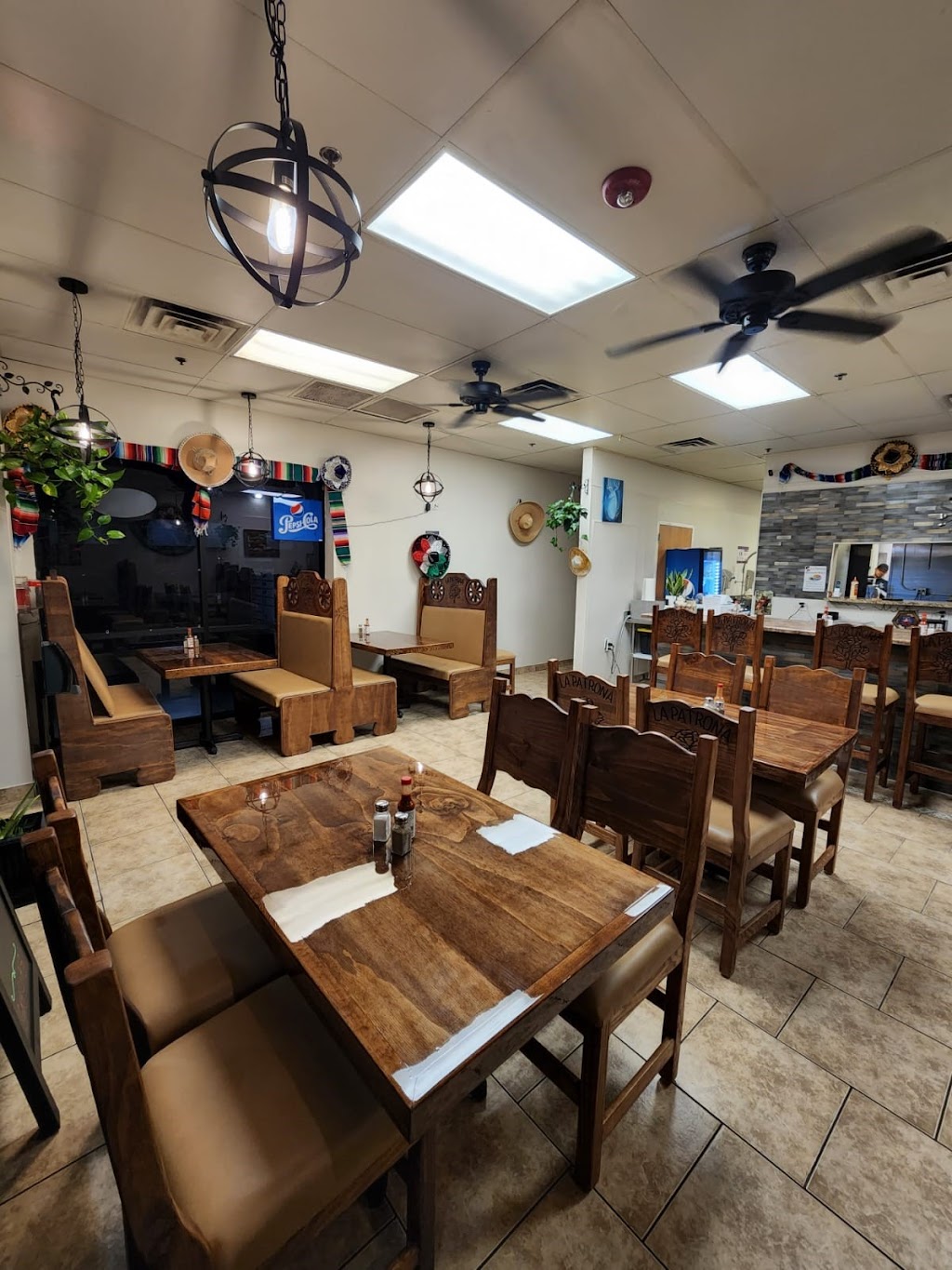 La Patrona Mexican Restaurant | 10575 W Indian School Rd STE 101, Avondale, AZ 85392 | Phone: (623) 289-7501