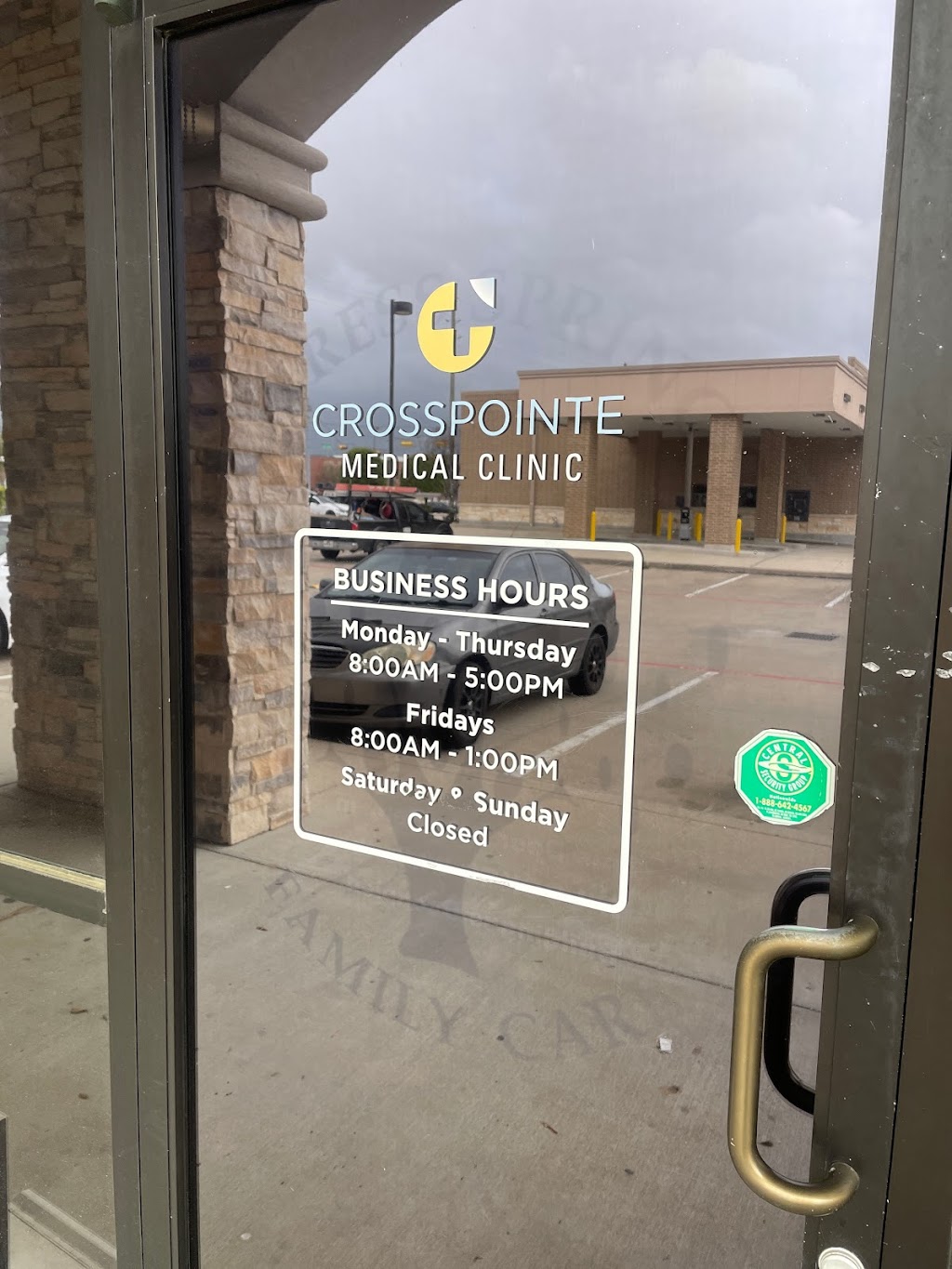 Crosspointe Medical Clinic - Cypress | 7630 Fry Rd #300, Cypress, TX 77433, USA | Phone: (281) 305-1114