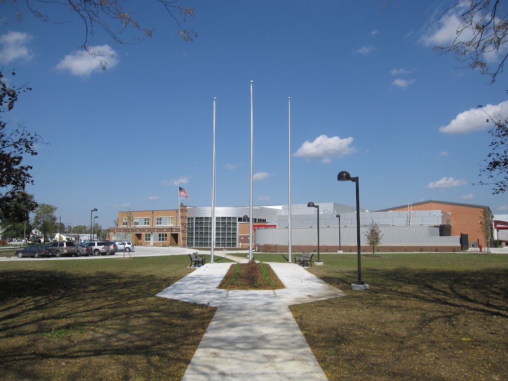 Columbus Grove Elementary School | 201 W Cross St, Columbus Grove, OH 45830, USA | Phone: (419) 659-2631