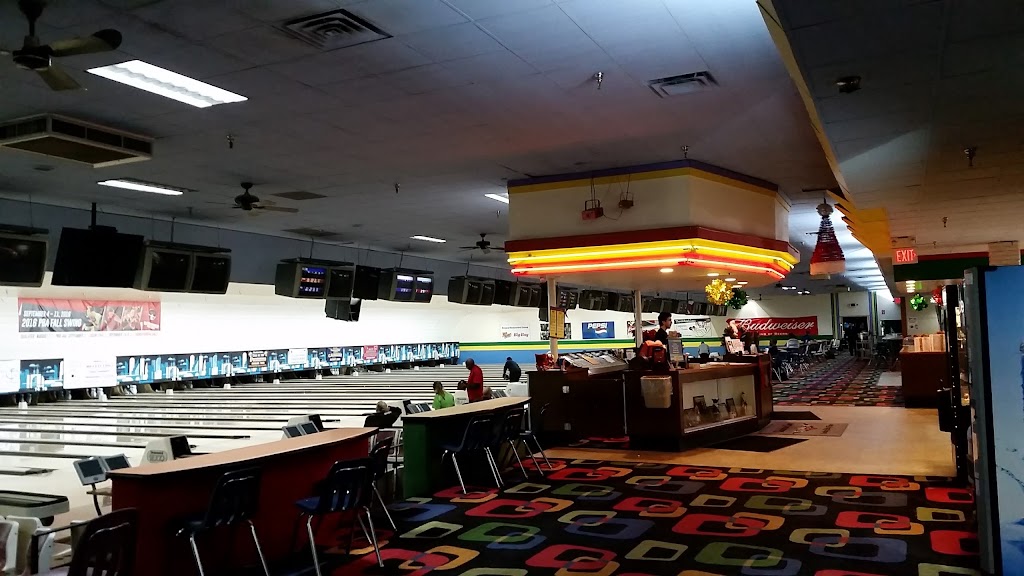 Thunderbowl Lanes | 4200 Allen Rd, Allen Park, MI 48101, USA | Phone: (313) 928-4688