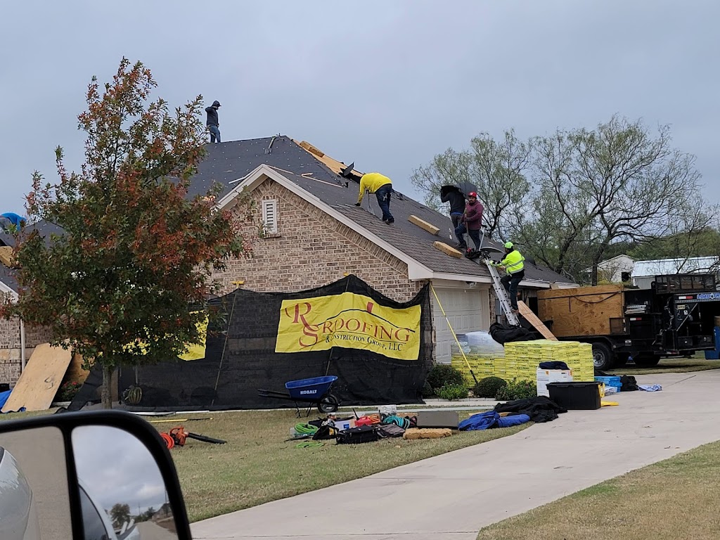 RS Roofing | 1145 Southeast Pkwy, Azle, TX 76020, USA | Phone: (817) 862-9064