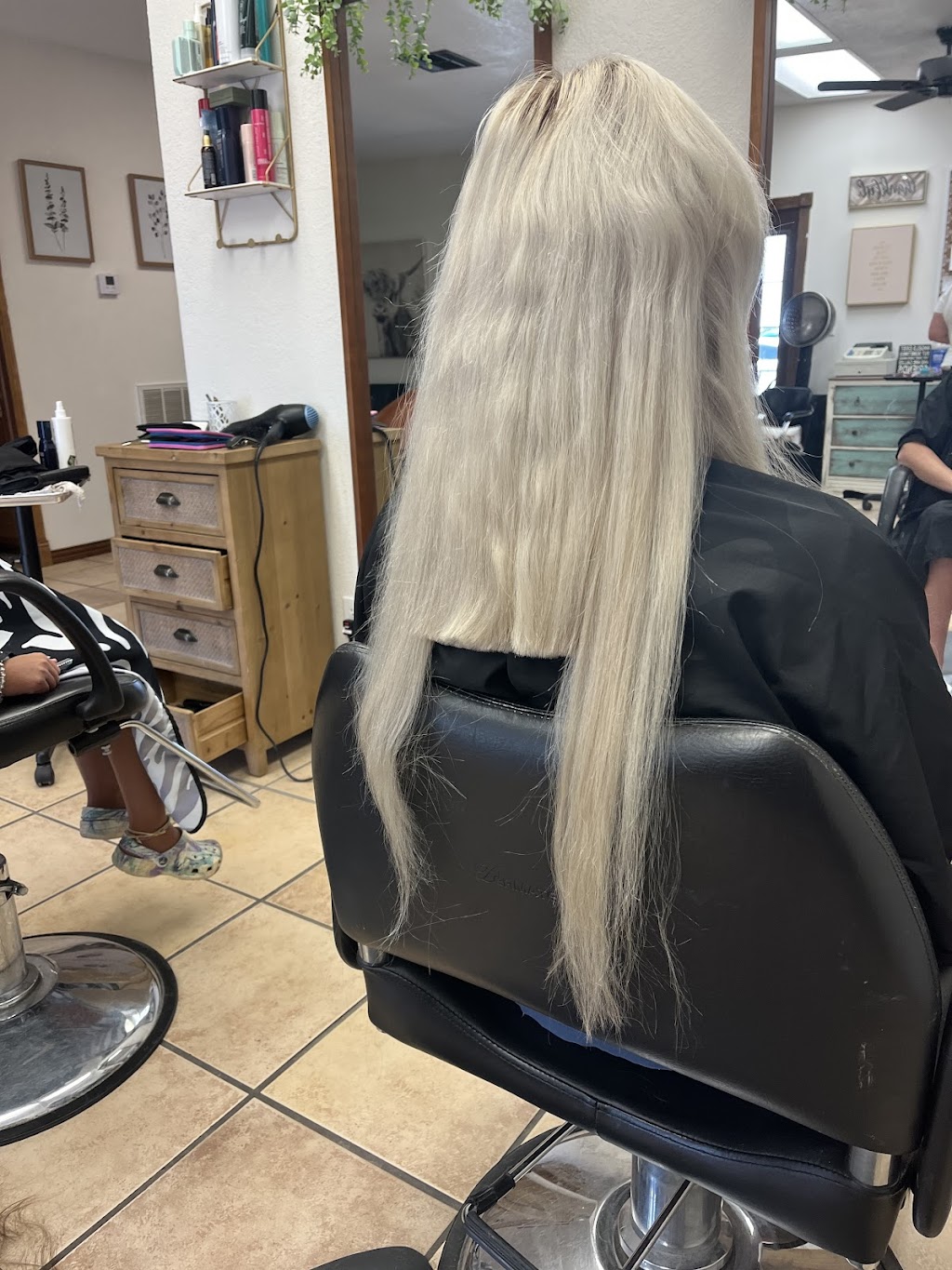 Aspire Salon and Spa | 2800 Old Airport Rd, Pryor, OK 74361, USA | Phone: (918) 712-0504