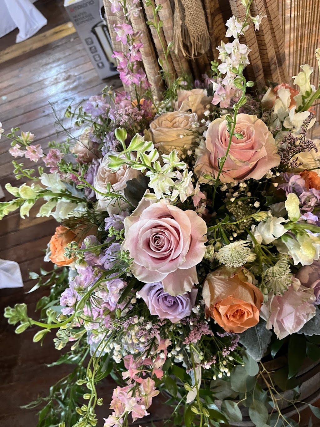 White Fence Flower Co. | 8736 N Trescher Rd, Milton, WI 53563, USA | Phone: (608) 290-5243