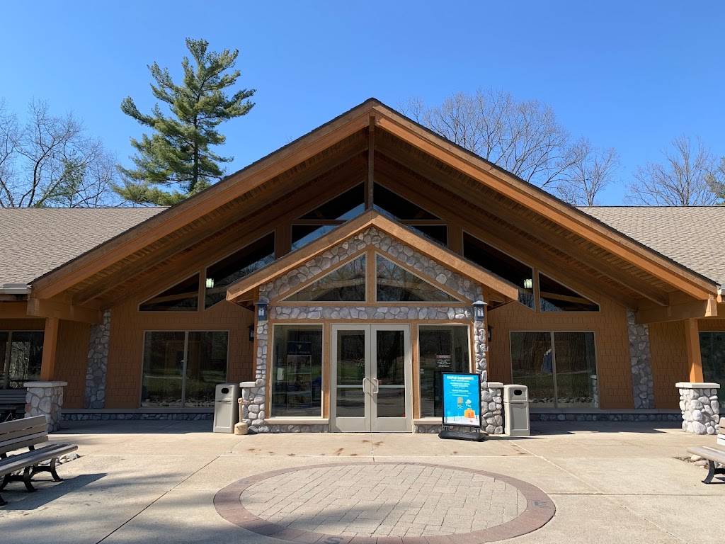 Stony Creek Metropark Nature Center | 4300 Main Park Road, Shelby Township, MI 48316, USA | Phone: (586) 781-4242