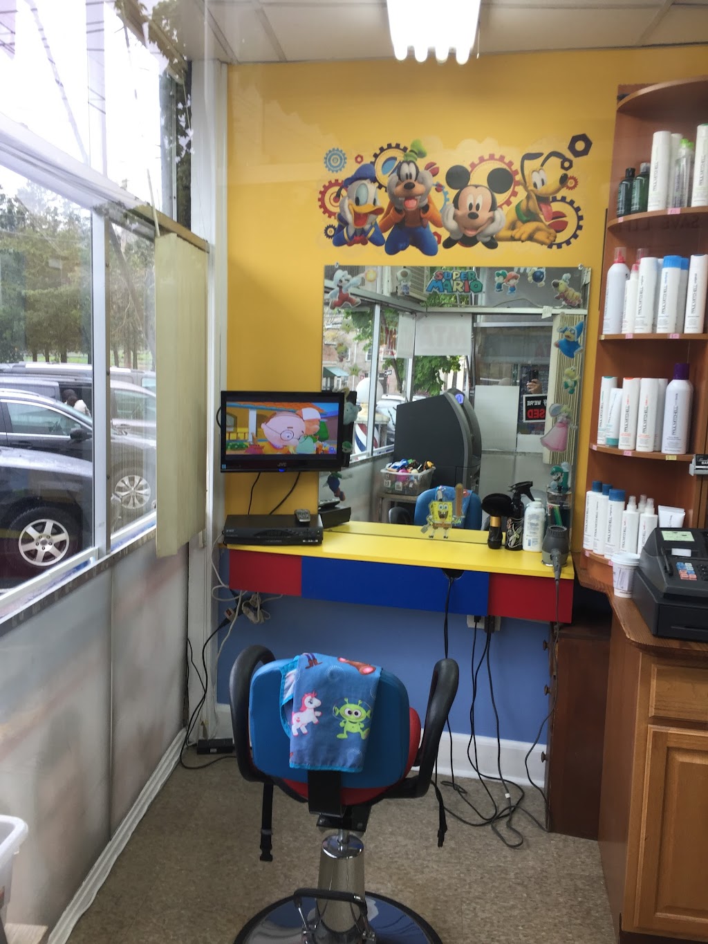 Greeley Barber Shop | 19 King St, Chappaqua, NY 10514, USA | Phone: (914) 861-2171