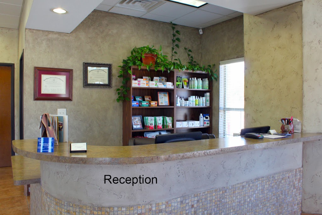 ABC Veterinary Clinic of Lewisville | 560 N Valley Pkwy, Lewisville, TX 75067, USA | Phone: (972) 353-9500