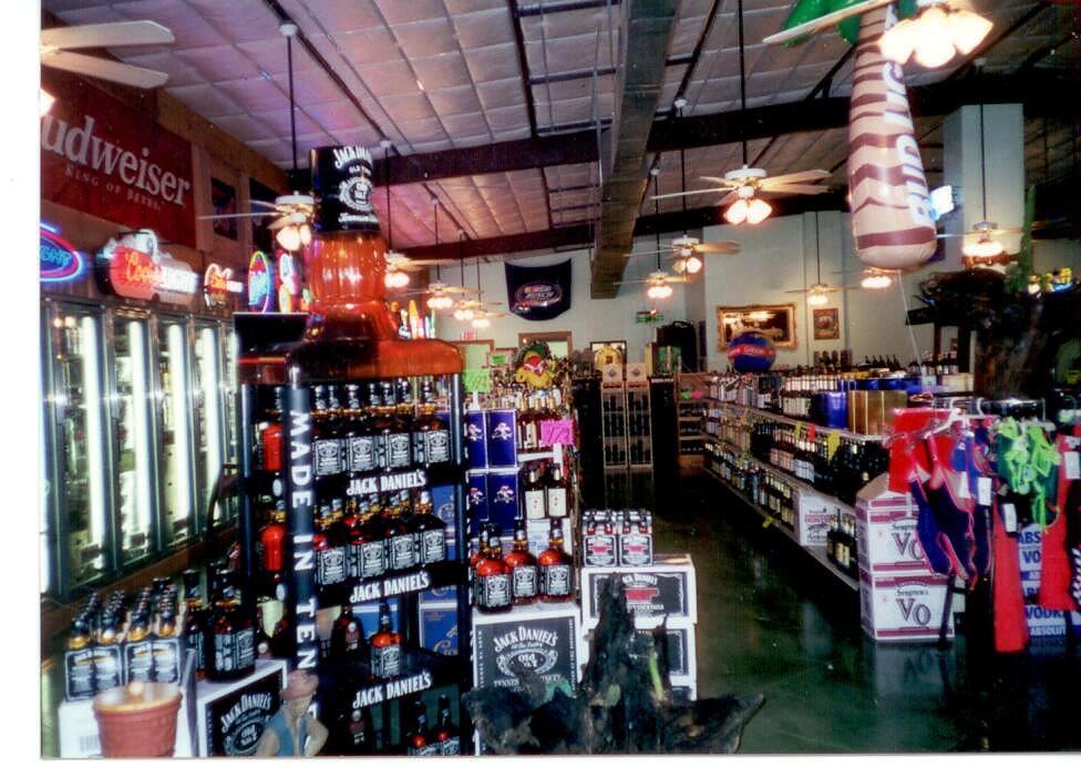 Hootin Holler Package Store | 759 Gun Barrel Ln, Gun Barrel City, TX 75156, USA | Phone: (903) 887-3346