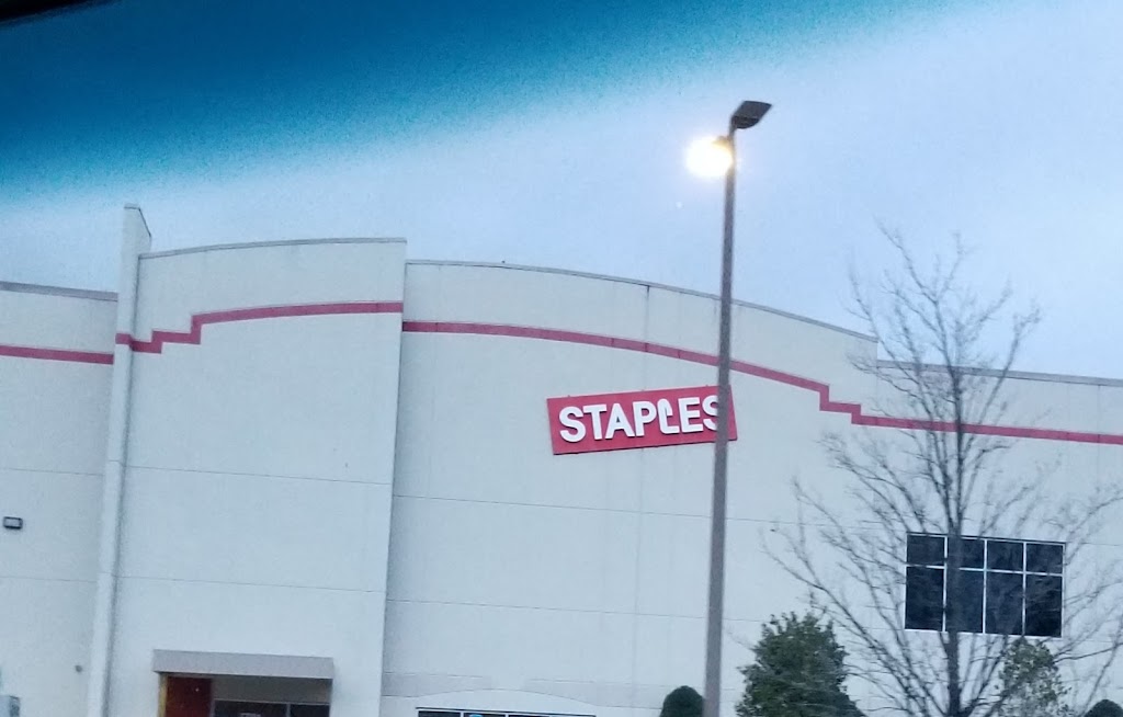 Staples Distribution Warehouse | 7701 Staples Dr, Lithia Springs, GA 30122, USA | Phone: (800) 333-3330