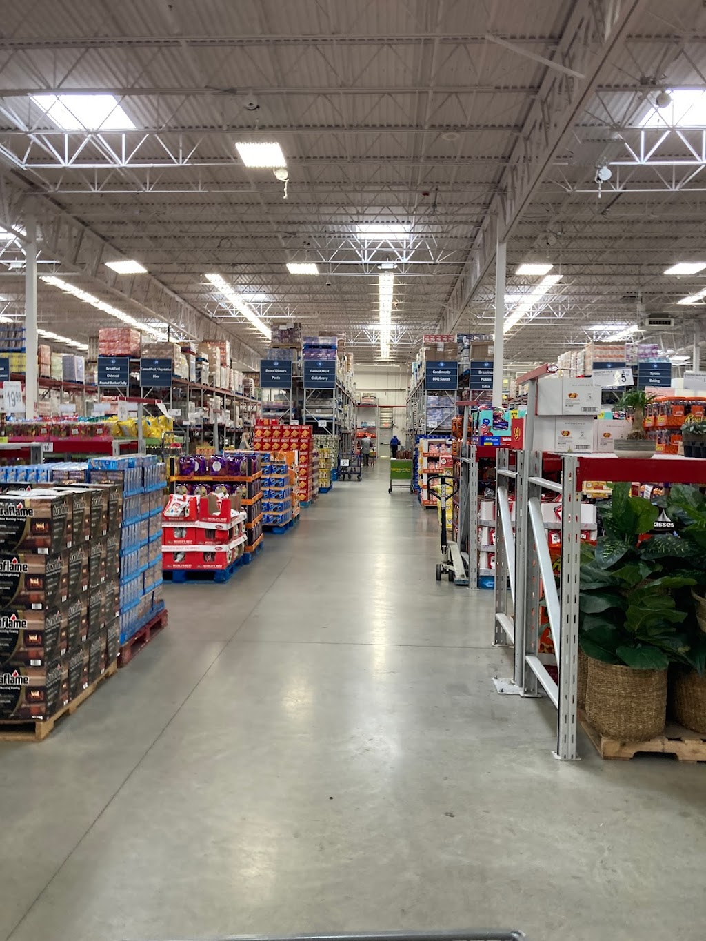 Sams Club | 200 American Blvd W, Bloomington, MN 55420, USA | Phone: (952) 888-1050