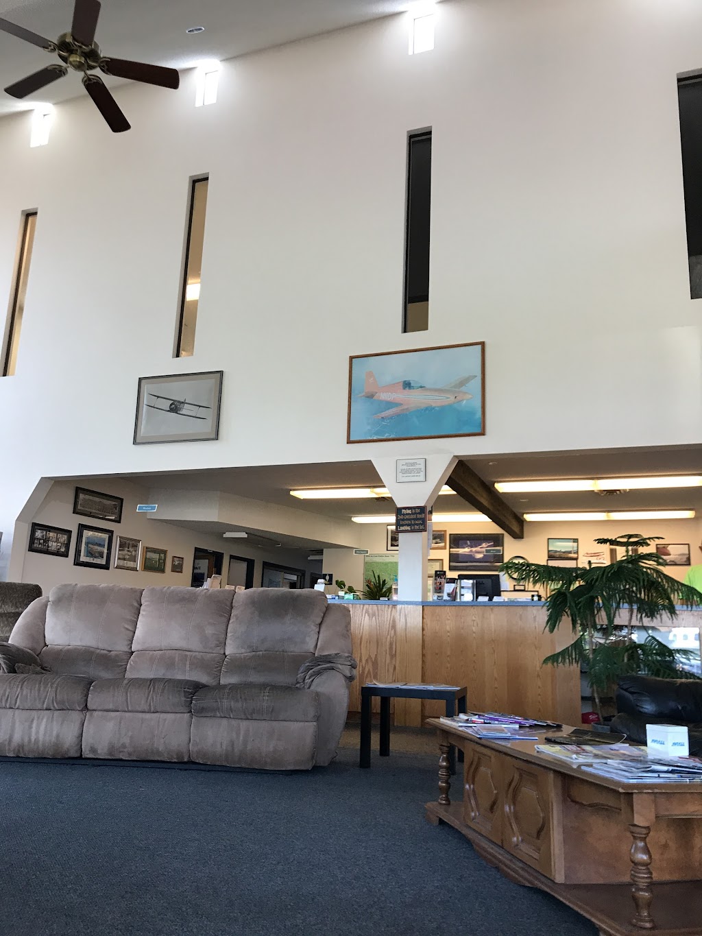 Gorge Winds Aviation Inc | 920 NW Perimeter Way, Troutdale, OR 97060, USA | Phone: (503) 661-1044
