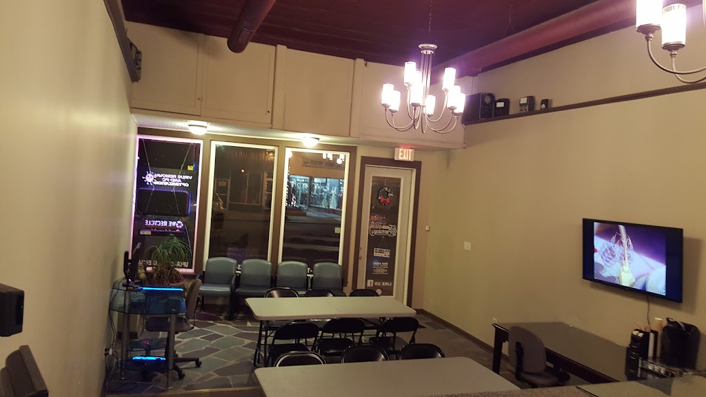 The Geek Pantology | 46 Main St, Amsterdam, NY 12010, USA | Phone: (518) 847-4700