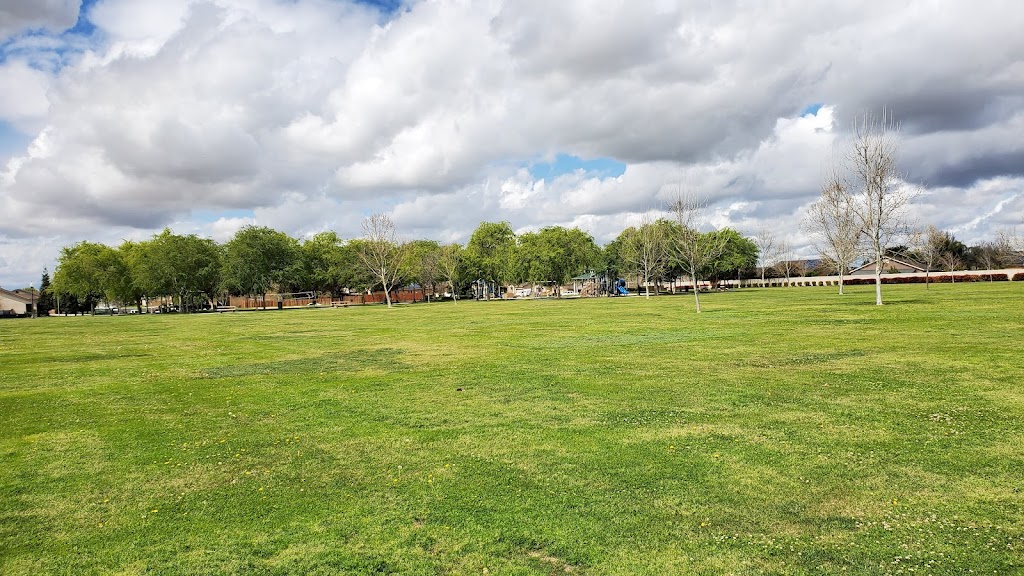 Tradewinds Park | 5510 Beach Rose Dr, Bakersfield, CA 93311, USA | Phone: (661) 326-3866