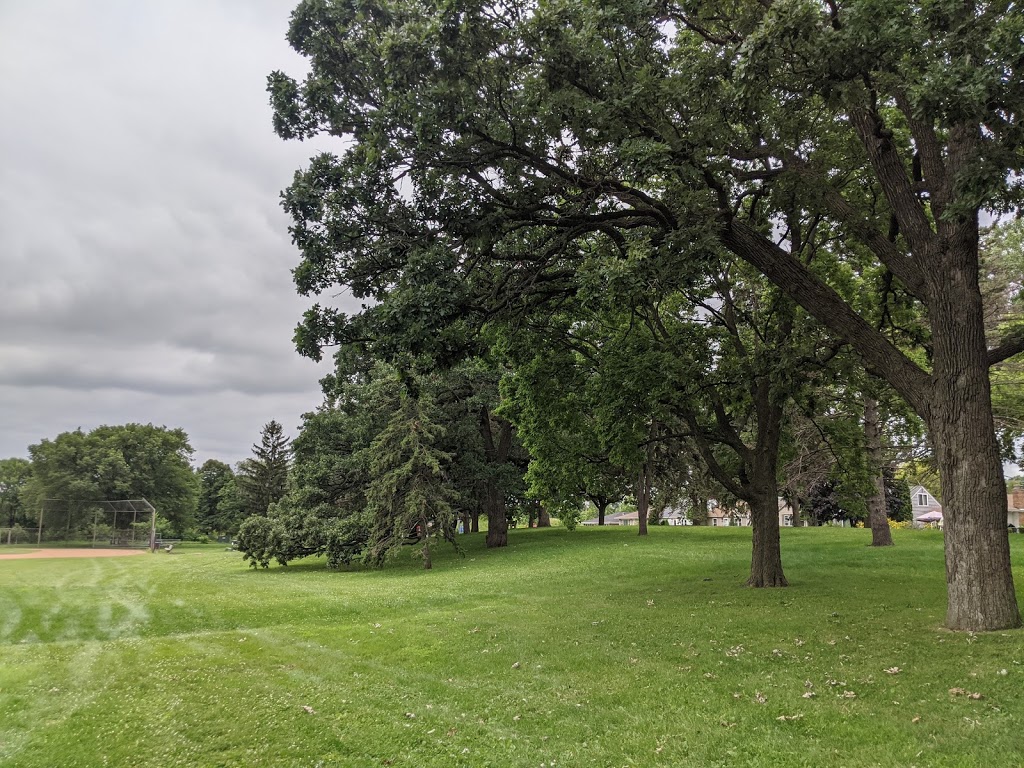 Bossen Field Park | 5701 S 28th Ave, Minneapolis, MN 55417, USA | Phone: (612) 370-3936