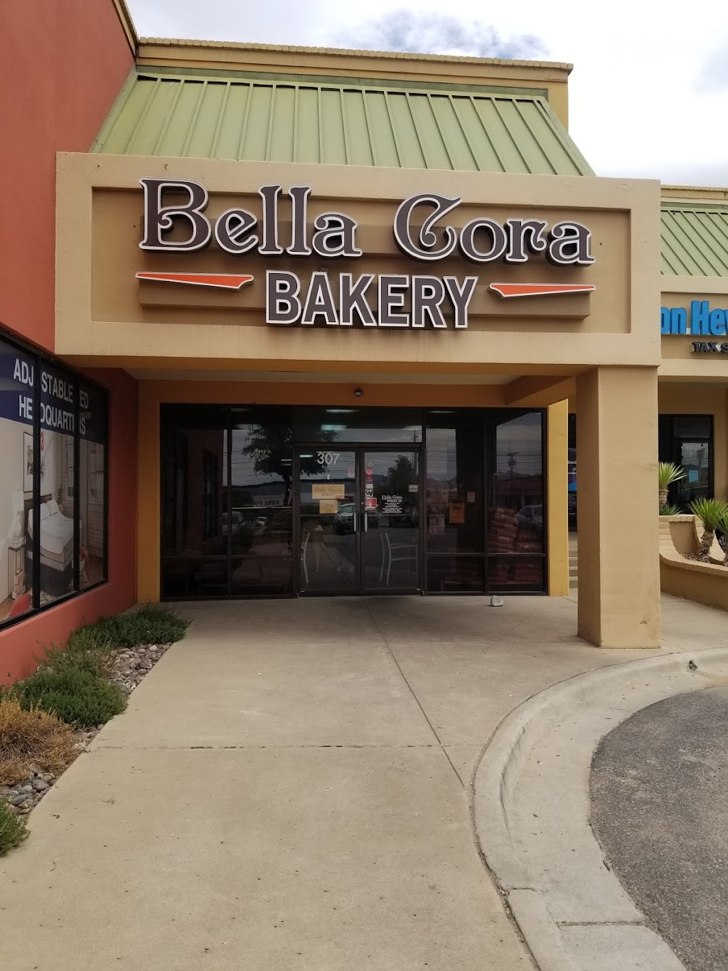 Bella Cora Bakery | 7500 N Mesa St #307, El Paso, TX 79912, USA | Phone: (915) 219-8365