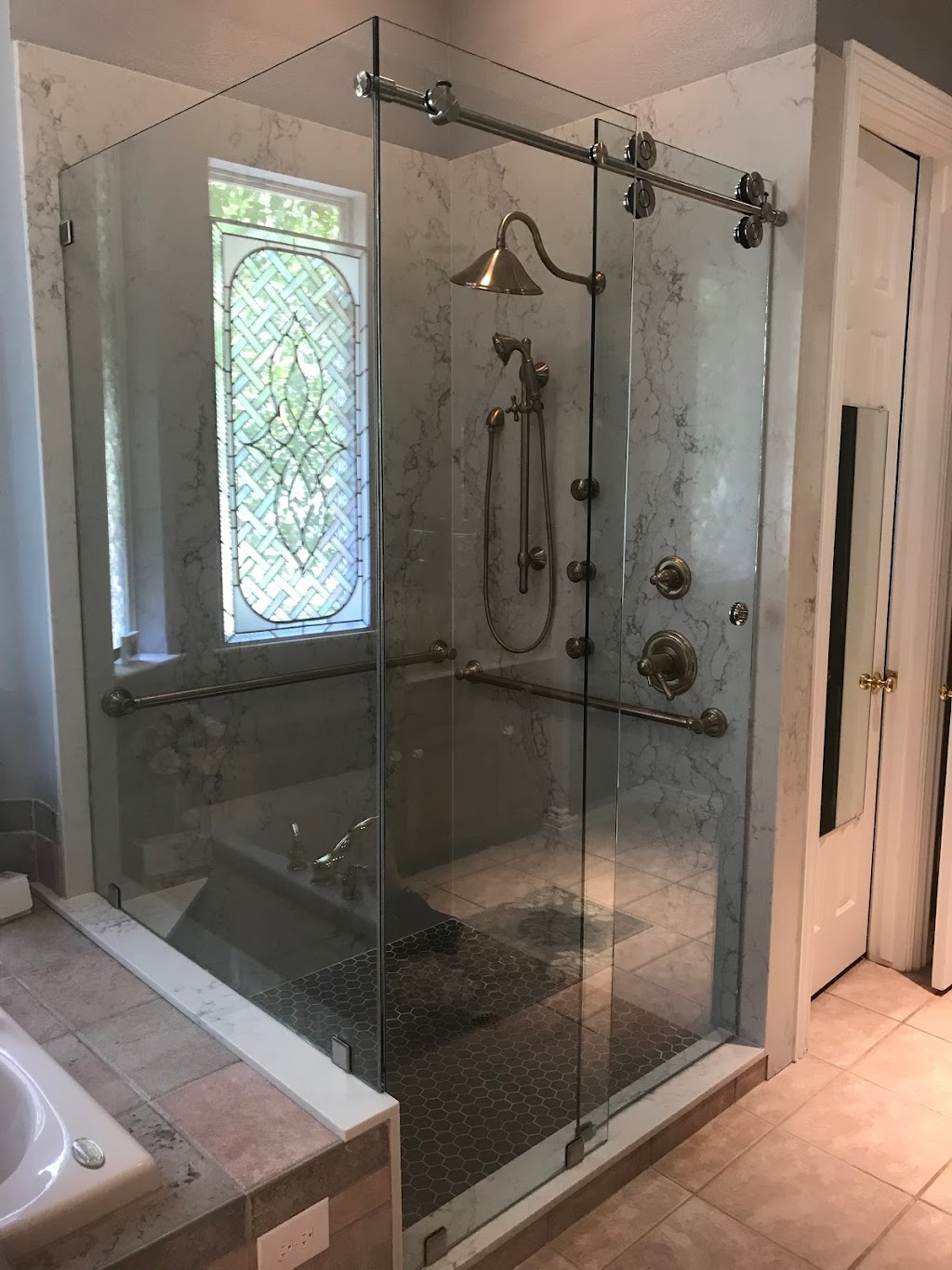 Country Glass & Mirror, Inc. | 1250 US-80 East, Mesquite, TX 75149, USA | Phone: (972) 216-9100