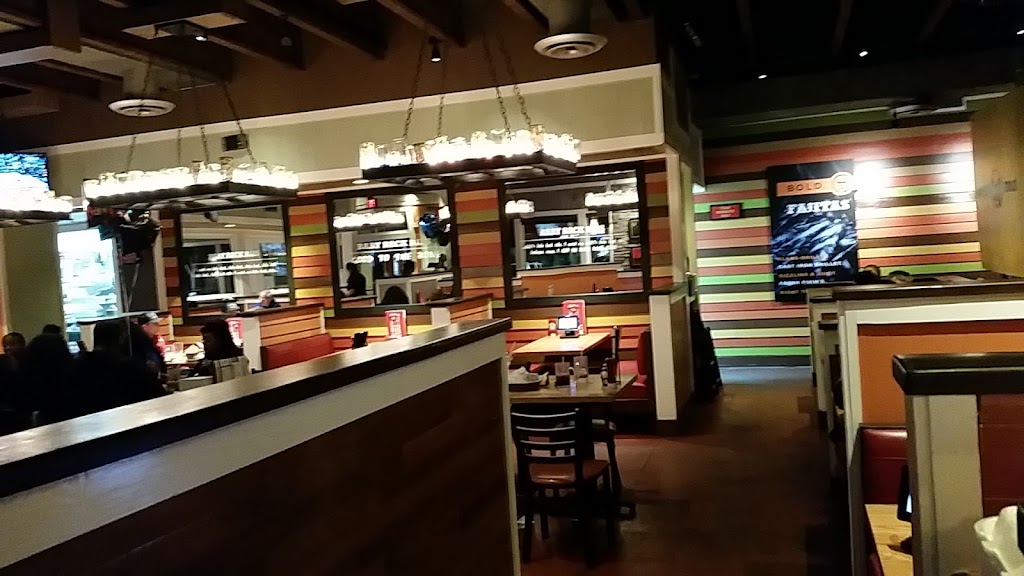 Chilis Grill & Bar | 2745 W Kettleman Ln, Lodi, CA 95242, USA | Phone: (209) 369-1808