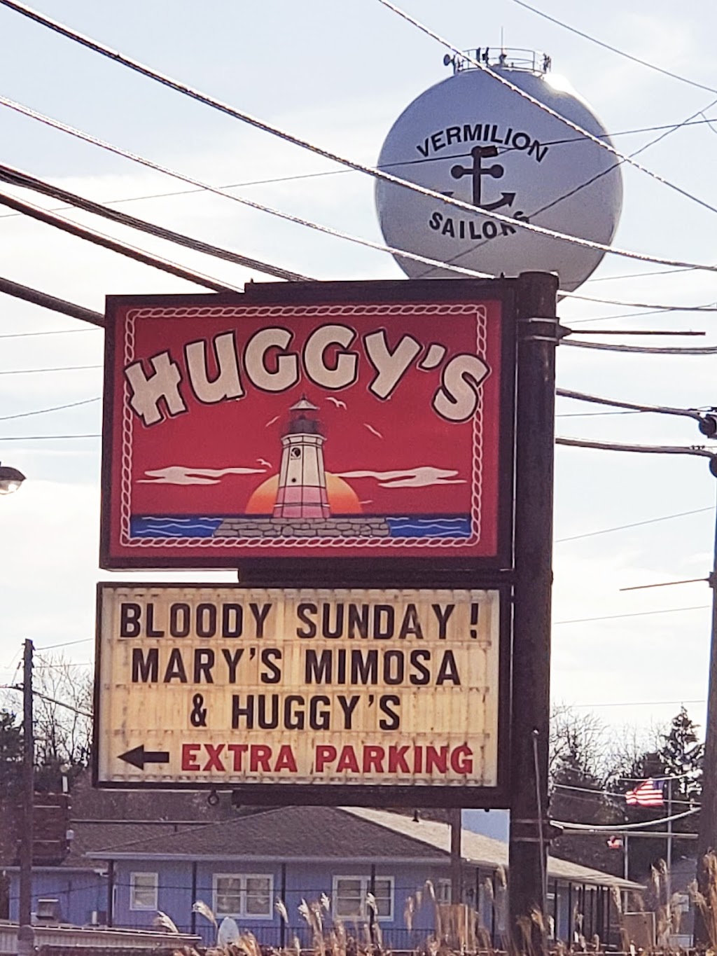 Huggys Social House | 5024 Liberty Ave, Vermilion, OH 44089, USA | Phone: (440) 714-1992