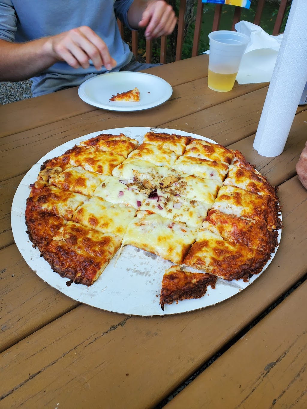 Reily Pizza | 6154 Reily Millville Rd, Oxford, OH 45056, USA | Phone: (513) 757-4030