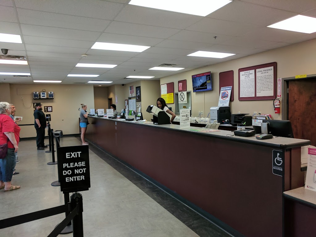 Bureau of Motor Vehicles | 3372 Red Bank Rd, Cincinnati, OH 45227, USA | Phone: (513) 271-2770