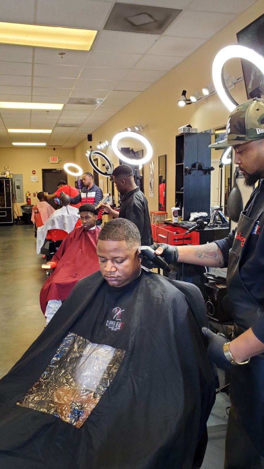 Klipper Headz Barber Lounge | 1074 Bear Creek Blvd # E, Hampton, GA 30228, USA | Phone: (678) 759-0159