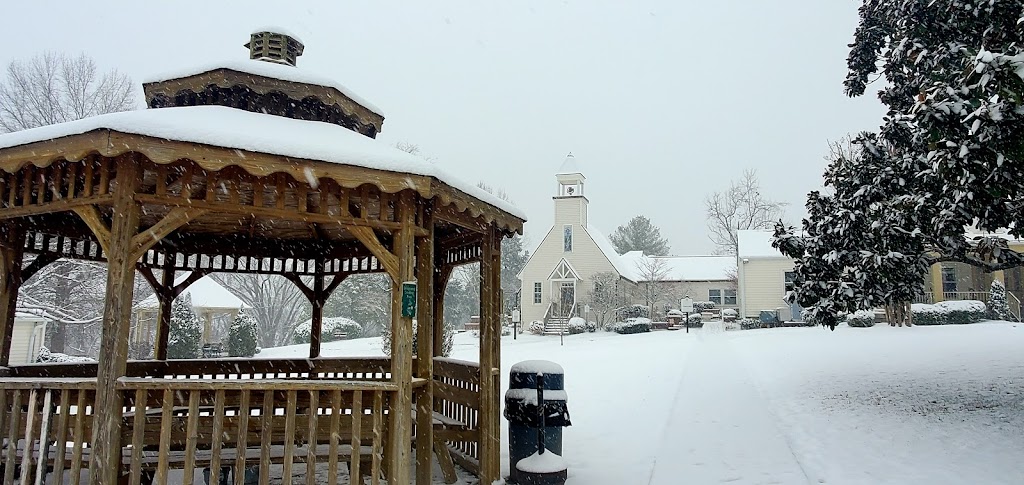 Cumberland Heights Treatment Center | 8283 River Rd Pike, Nashville, TN 37209, USA | Phone: (800) 646-9998