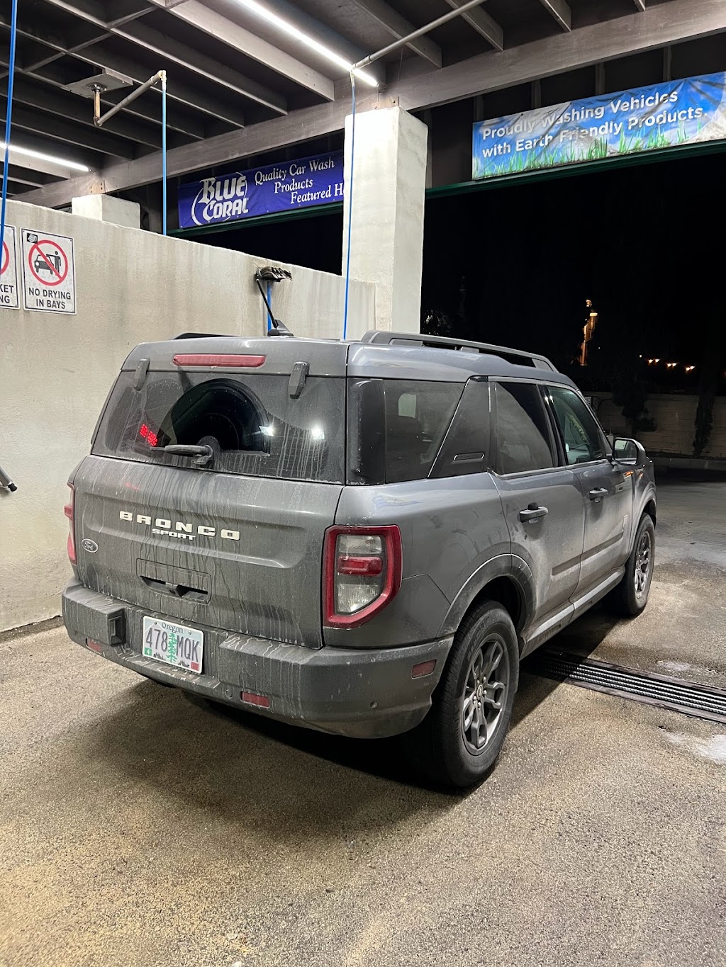 Broadway Car Wash | 4000 E Broadway, Long Beach, CA 90803, USA | Phone: (562) 948-2575