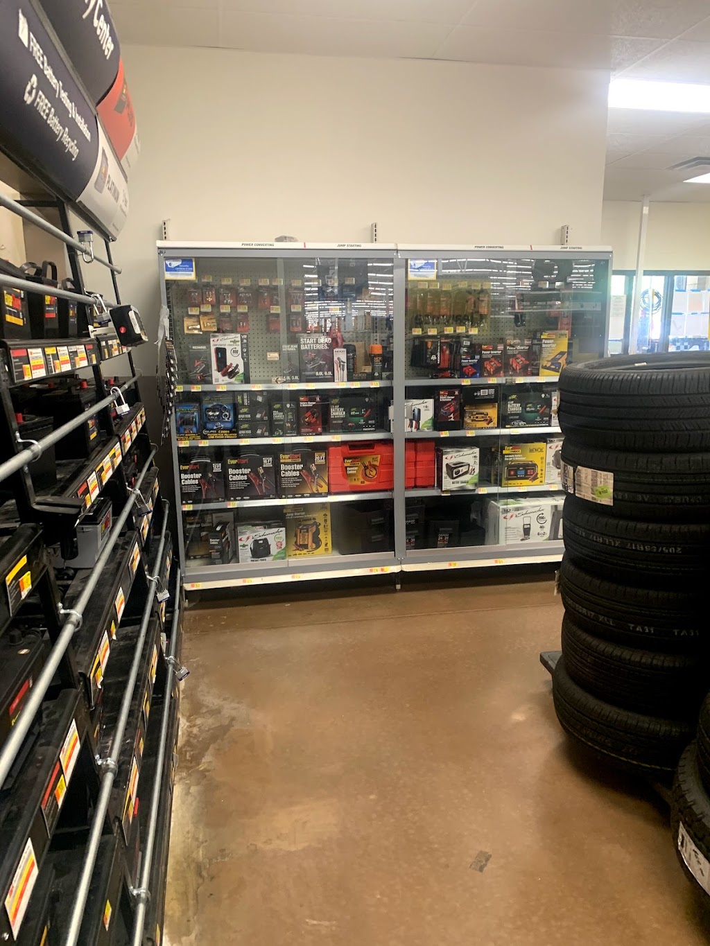 Walmart Auto Care Centers | 7150 Camino Arroyo Dr, Gilroy, CA 95020, USA | Phone: (408) 848-8172