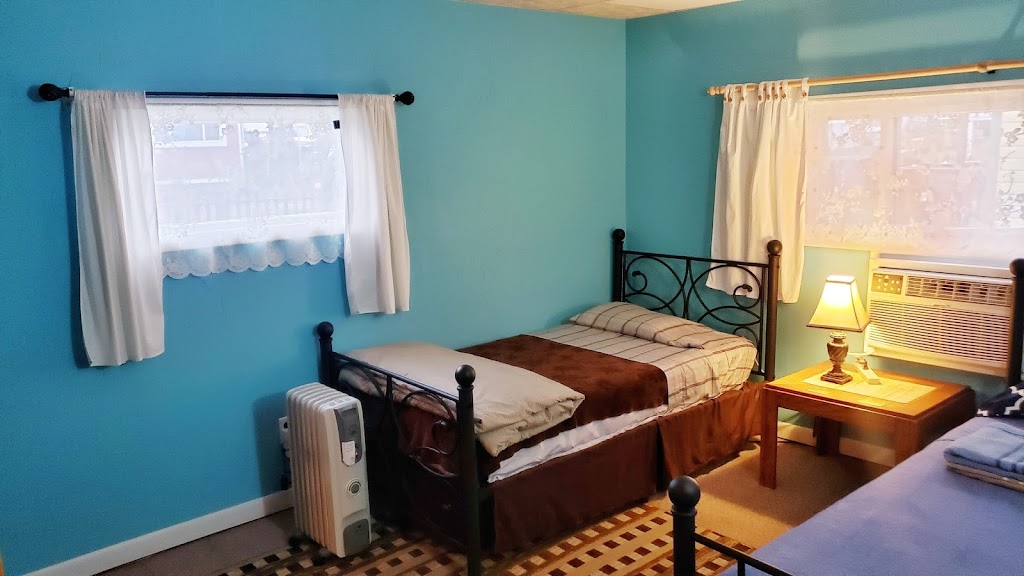 Catskill Cottage Vacation Rental - Catskills Mountains, NY | Wright St, Prattsville, NY 12468, USA | Phone: (518) 412-2299