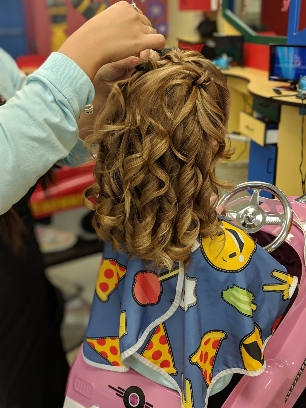Cookie Cutters Haircuts for Kids | 2200 E Palm Valley Blvd #115, Round Rock, TX 78665, USA | Phone: (512) 953-5100