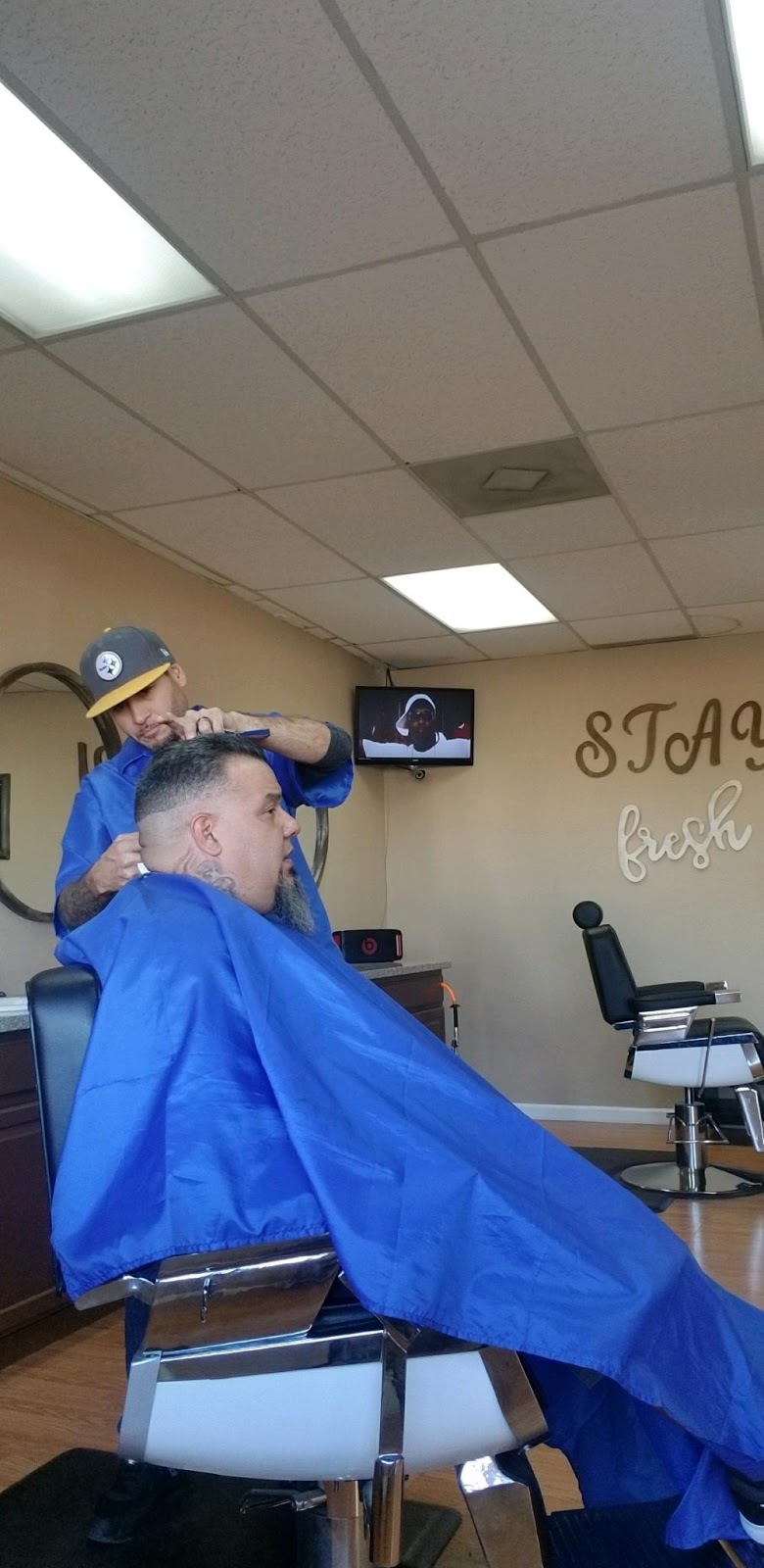 Compadres Barbershop | 9206 S Avenida del Yaqui #3, Guadalupe, AZ 85283 | Phone: (480) 839-4741