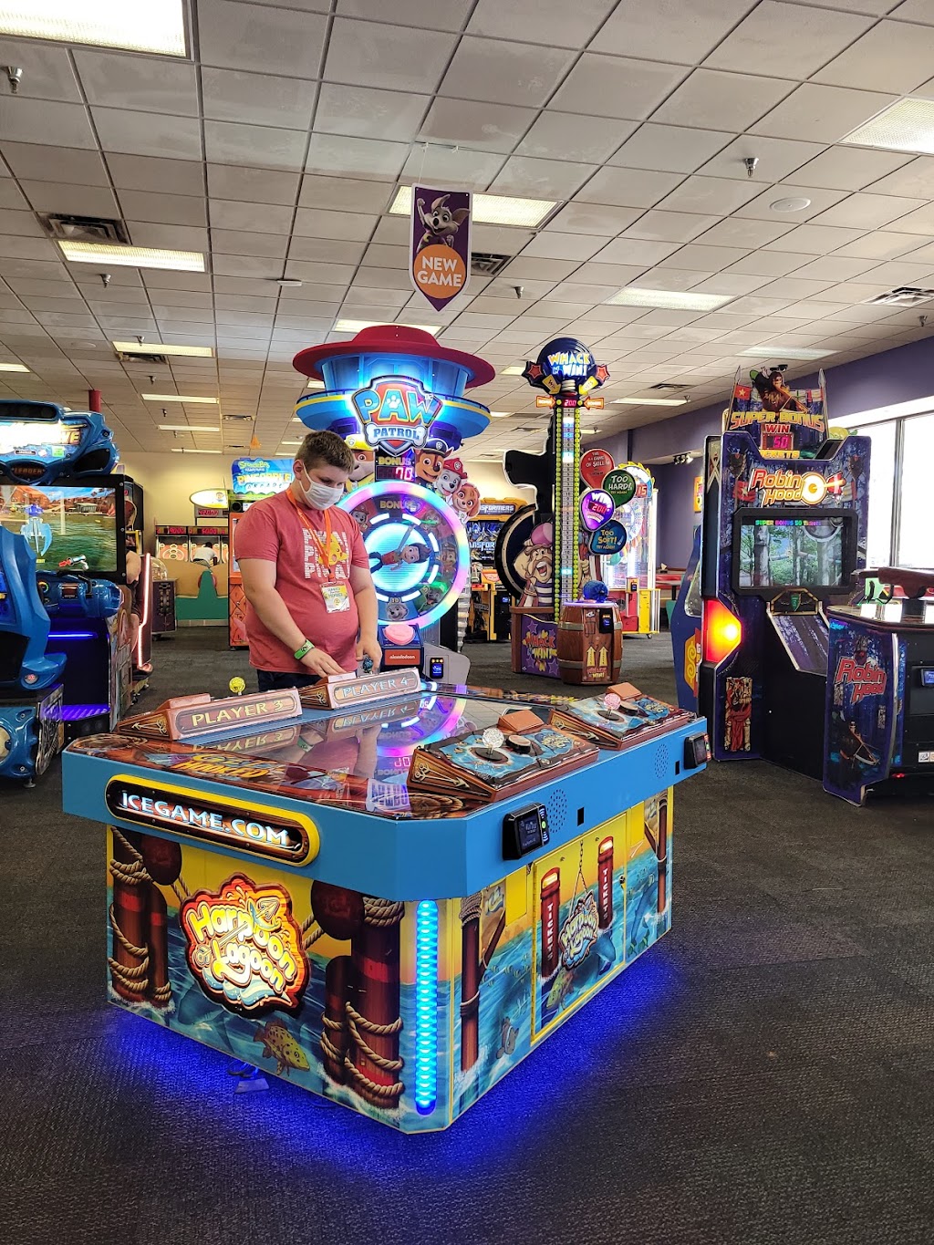 Chuck E. Cheese | 905 44th Ave W, Bradenton, FL 34207, USA | Phone: (941) 752-4448