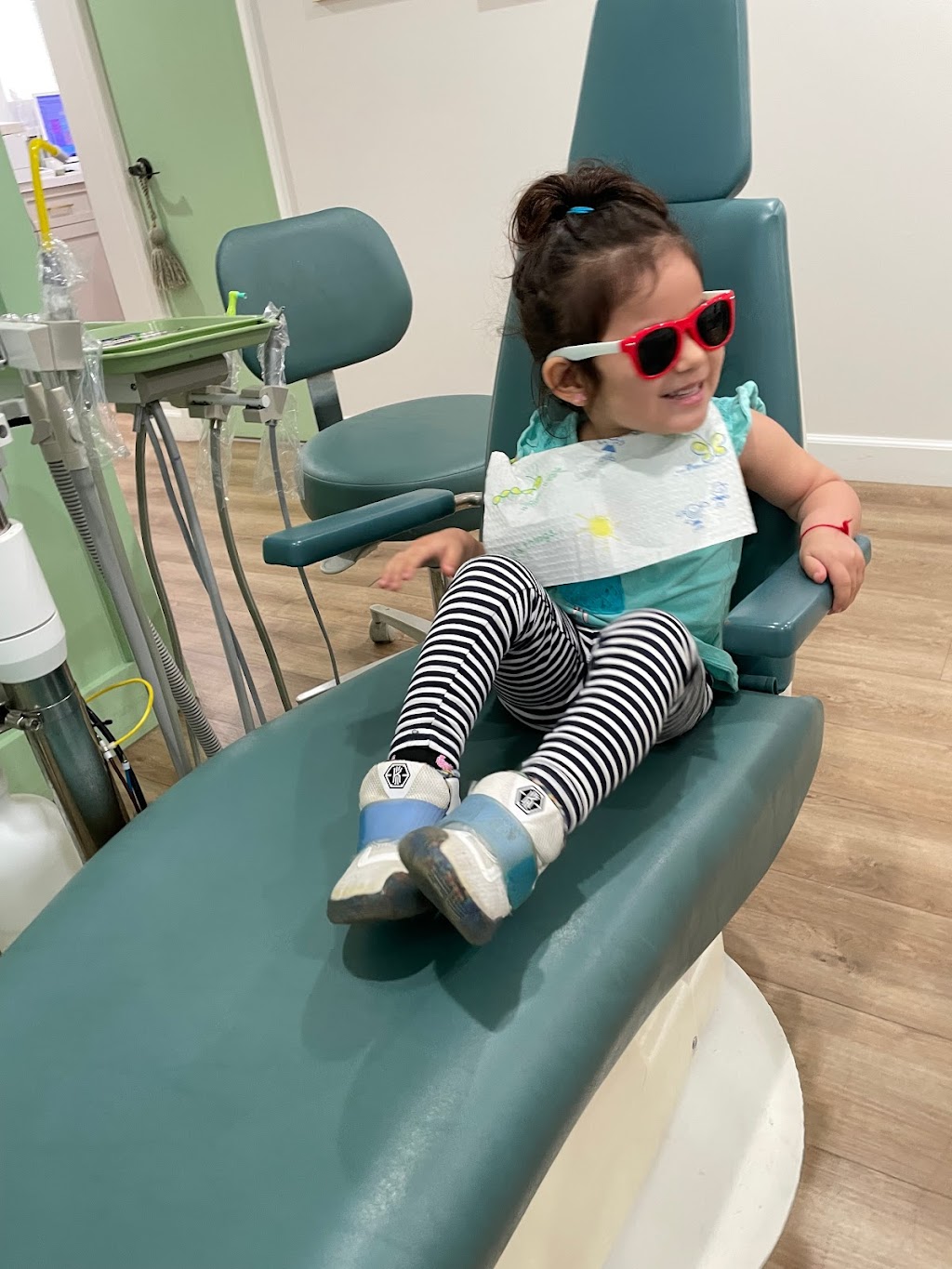 Grin Garden Kids Dental and Orthodontics, Ivy Avanessian Fua DDS | 3923 W Burbank Blvd, Burbank, CA 91505, USA | Phone: (818) 846-1733