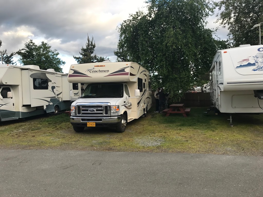 Golden Nugget RV Park | 4100 Debarr Road, Anchorage, AK 99508 | Phone: (907) 333-2012