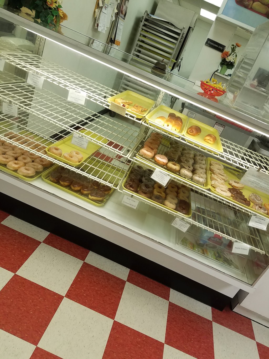 Donut Palace | 2302 TX-121, Lewisville, TX 75067, USA | Phone: (972) 315-7566