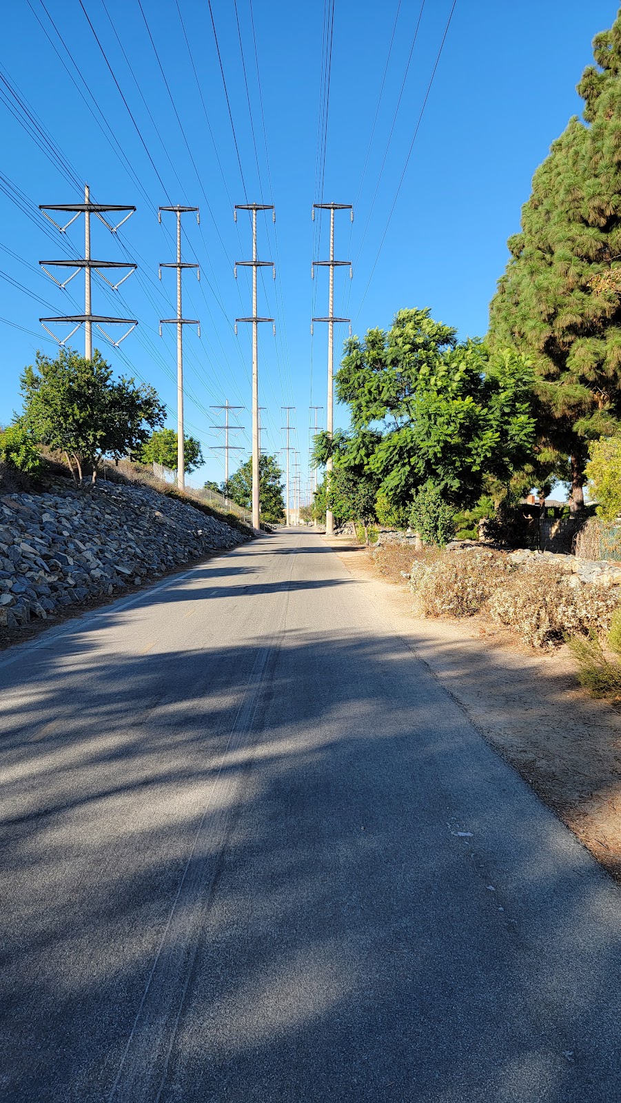 Santa Ana River Trail - Moon Park Entrance | 3377 California St, Costa Mesa, CA 92626, USA | Phone: (714) 973-6680