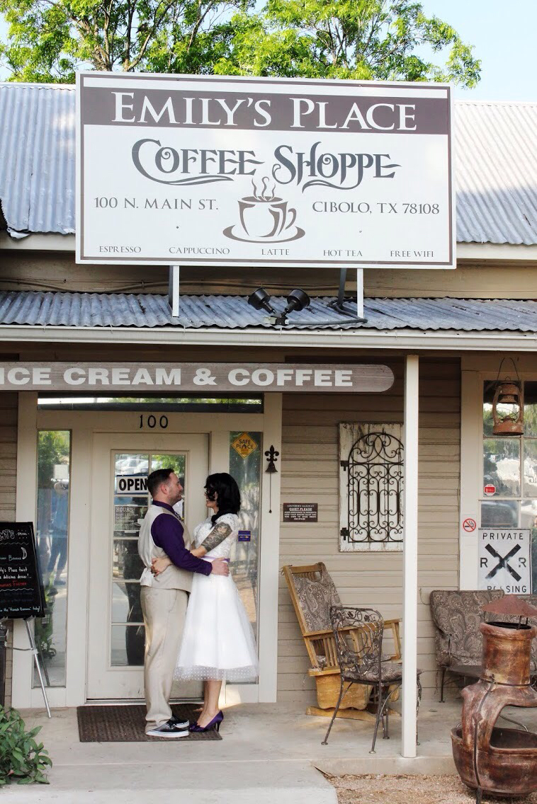 Emilys Place Coffee Shoppe | 100 N Main St, Cibolo, TX 78108, USA | Phone: (210) 267-5570