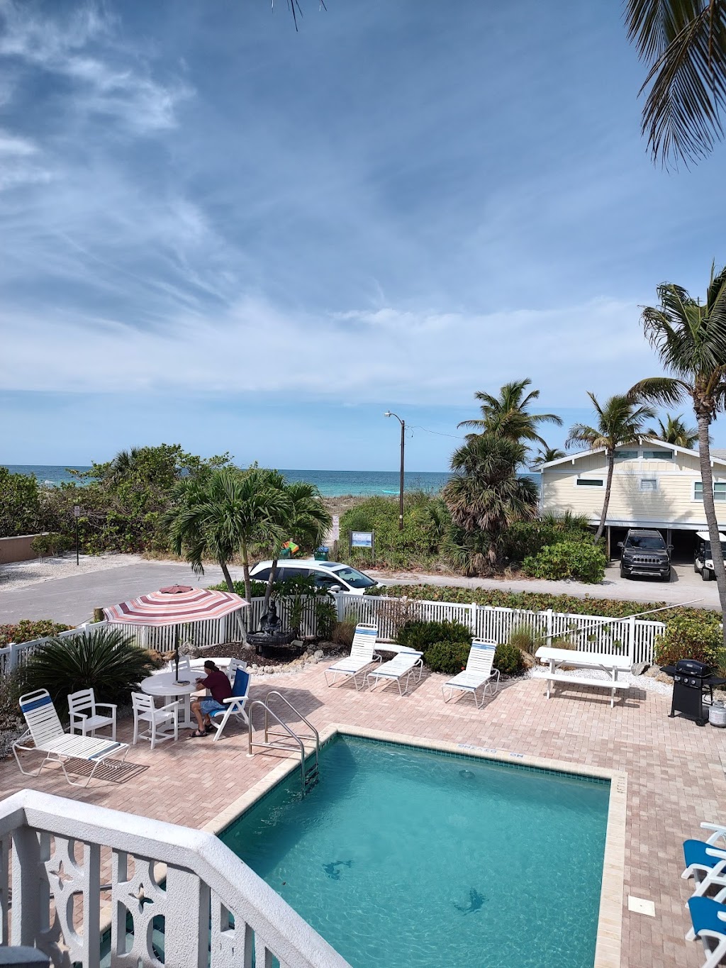 Island Vacation Properties | 3001 Gulf Dr, Holmes Beach, FL 34217, USA | Phone: (941) 778-1000