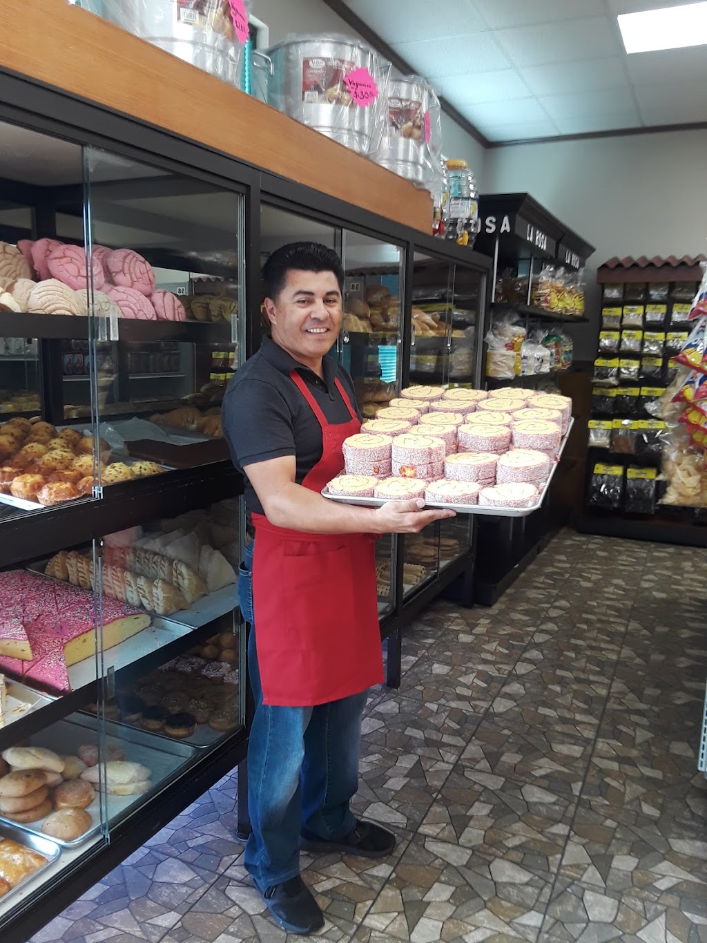 Mi Tienda Panaderia Y Carniceria | 155 Joiner Pkwy Suite 100, Lincoln, CA 95648, USA | Phone: (916) 645-1319